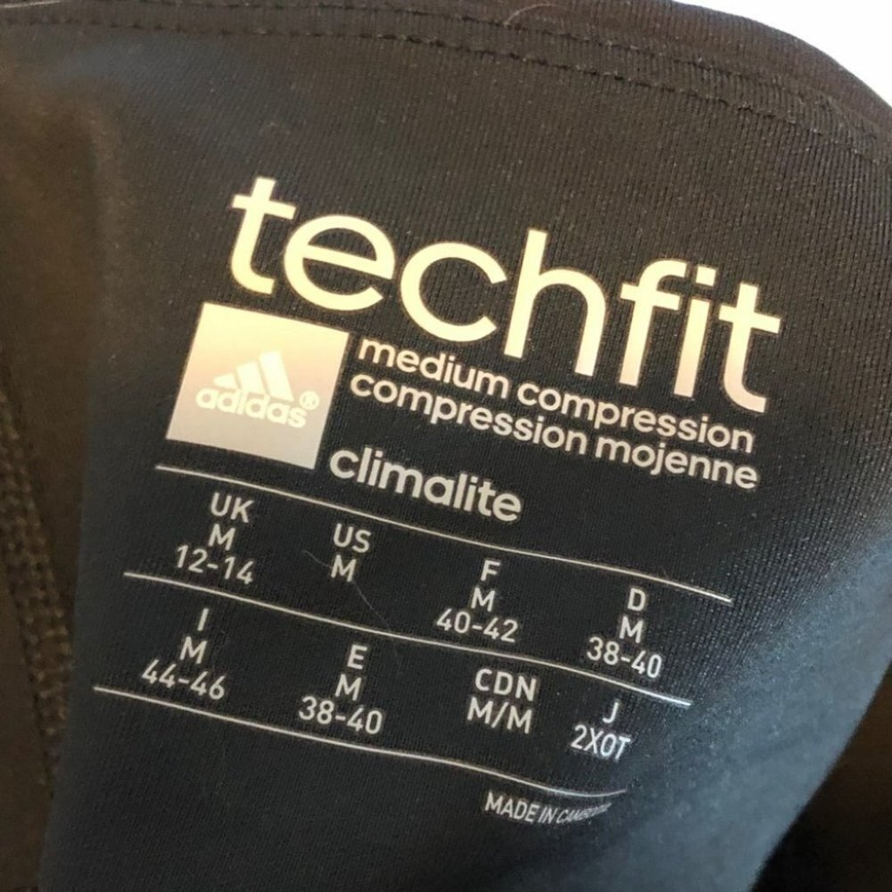 Adidas techfit cropped purple leggings cityscape - Picture 4 of 10